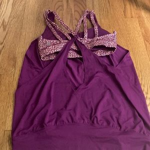 Lululemon top